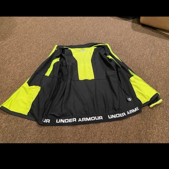 Under Armor cold gear jacket - Picture 2 of 4